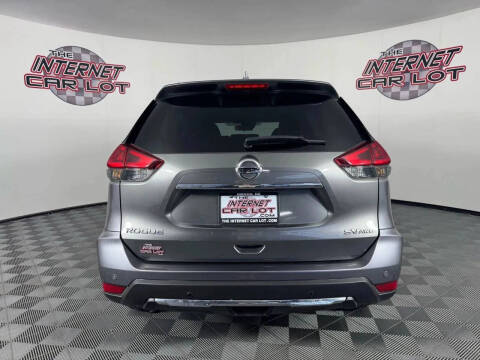 2020 Nissan Rogue SV