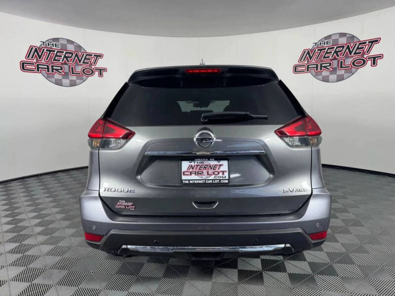 2020 Nissan Rogue SV