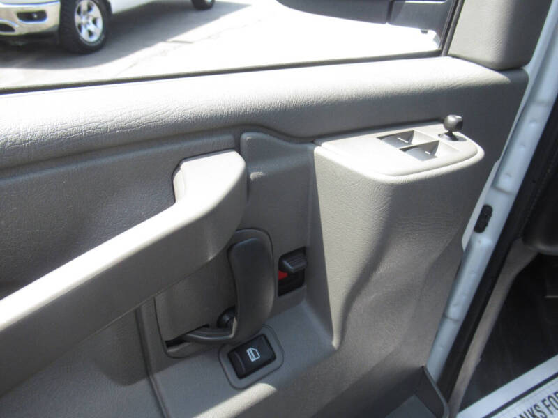 2025 GMC Savana 2500