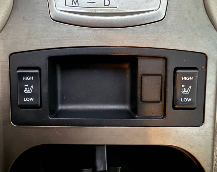 2010 Subaru Outback 2.5i Premium