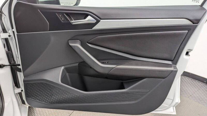 2025 Volkswagen Jetta S