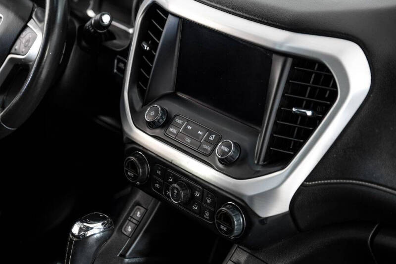 2017 GMC Acadia SLT-1