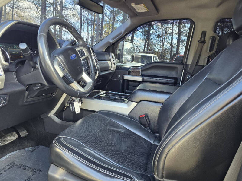 2017 Ford F-250 Super Duty Lariat