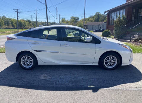 2016 Toyota Prius Two