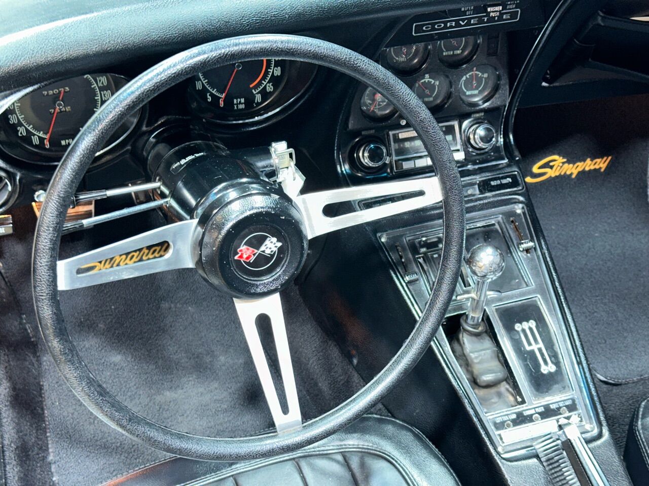 1969 Chevrolet Corvette 17