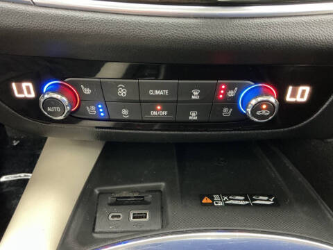 2022 Buick Enclave Premium