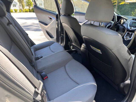 2012 Hyundai Elantra GLS