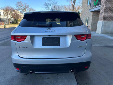 2019 Jaguar F-PACE 25t Premium