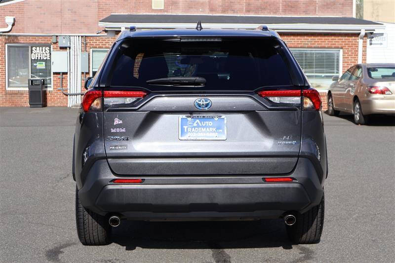 2021 Toyota RAV4 Hybrid LE