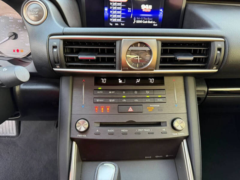 2020 Lexus IS 300