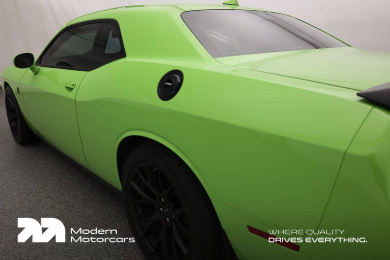 2015 Dodge Challenger SRT Hellcat