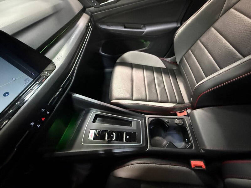 2022 Volkswagen Golf GTI Autobahn