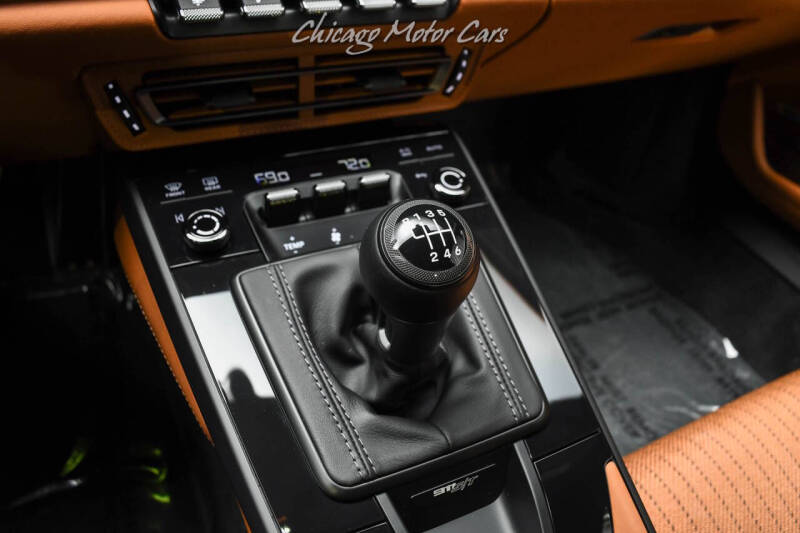 2024 Porsche 911 S/T