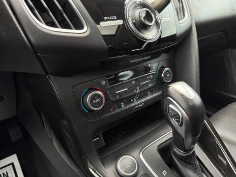 2015 Ford Focus Titanium