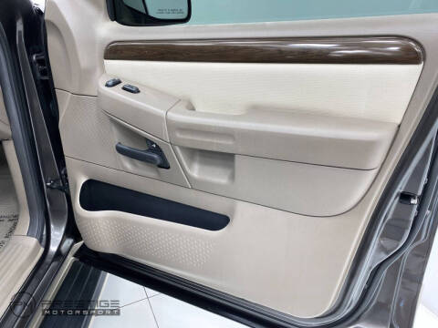 2005 Ford Explorer Eddie Bauer