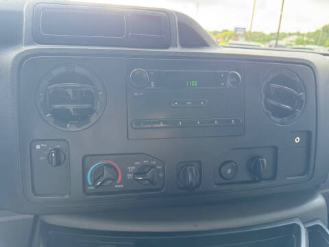 2014 Ford E-Series E-250