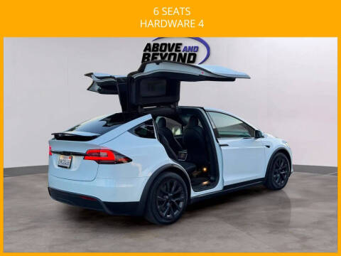 2023 Tesla Model X Standard Range