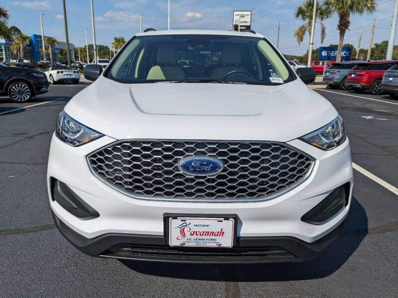 2024 Ford Edge SE