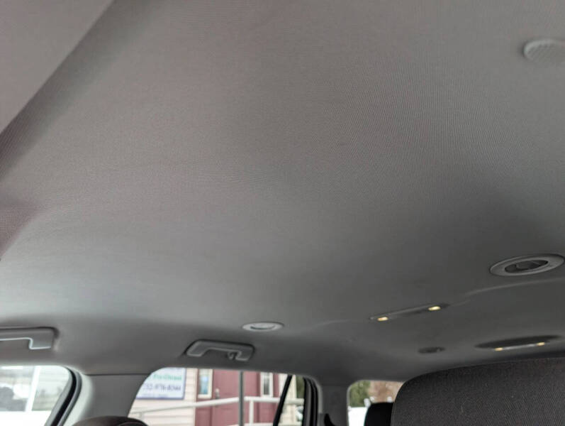 2017 GMC Acadia SLE-1