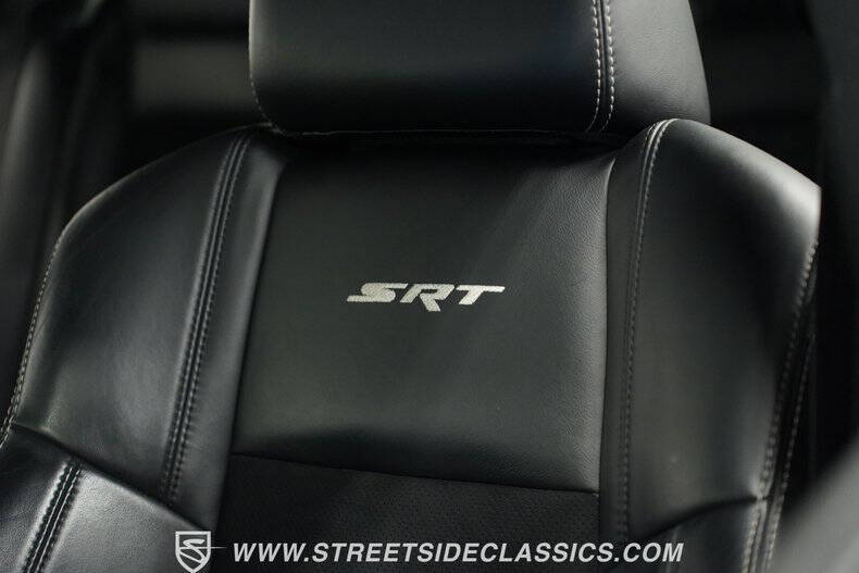 2012 Chrysler 300 SRT8