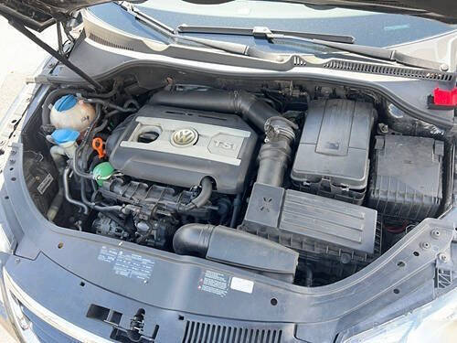 Black 2009 Volkswagen Eos Lux Convertible Lux 2dr Convertible 9