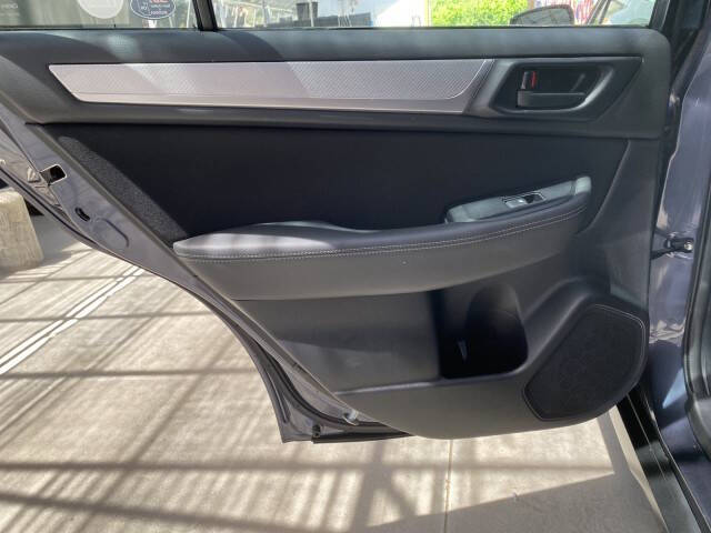 2017 Subaru Outback 2.5i