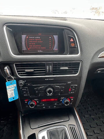 2012 Audi Q5 2.0T quattro Premium Plus