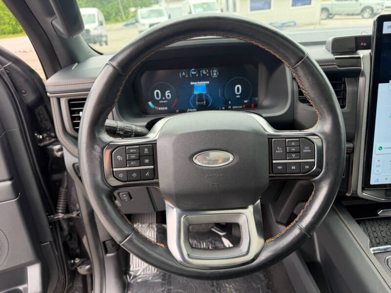 2023 Ford Expedition Platinum