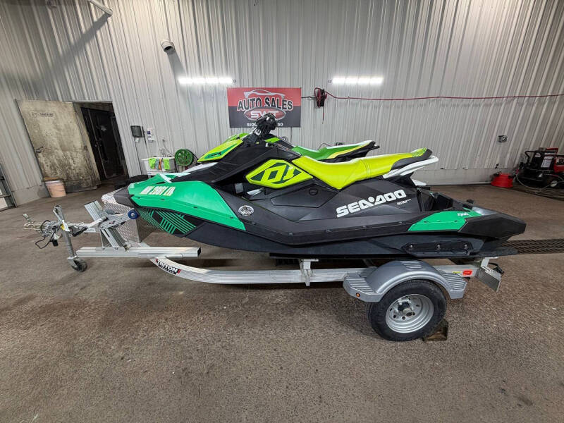 2021 Yamaha EX