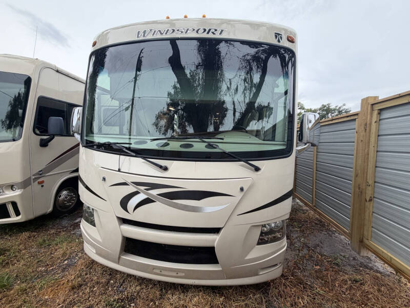 2016 Thor Motor Coach Windsport