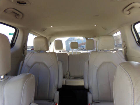 2019 Chrysler Pacifica Touring L Plus