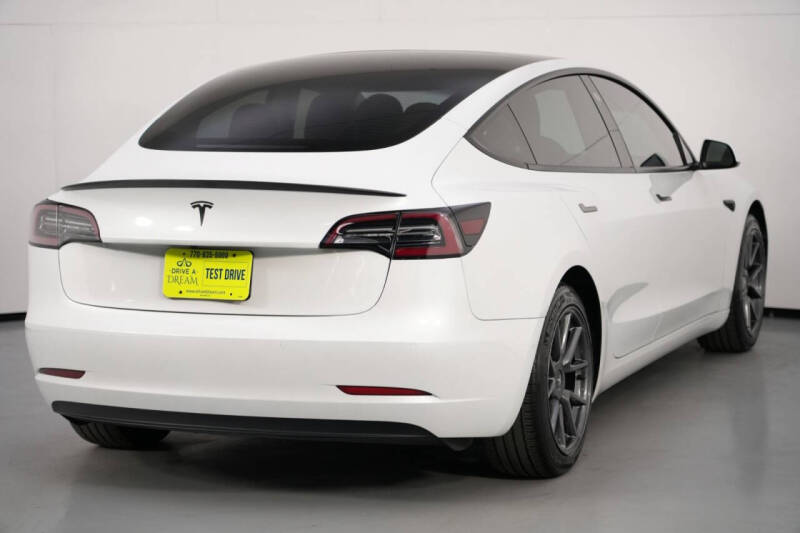 2022 Tesla Model 3 Long Range