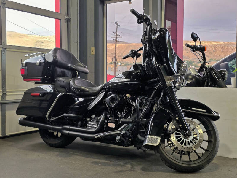 2011 Harley-Davidson FLHTK Electra Glide Ultra Ltd