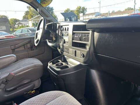 2019 Chevrolet Express 2500