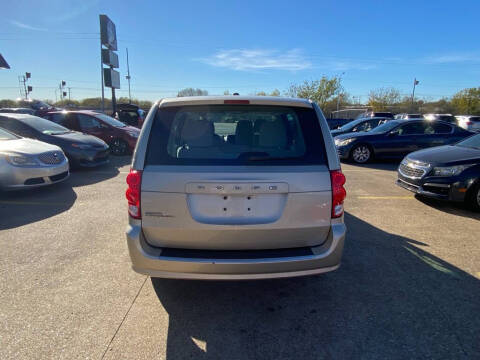 2014 Dodge Grand Caravan American Value Package
