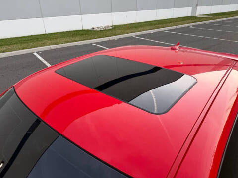 2016 Dodge Challenger SXT Plus