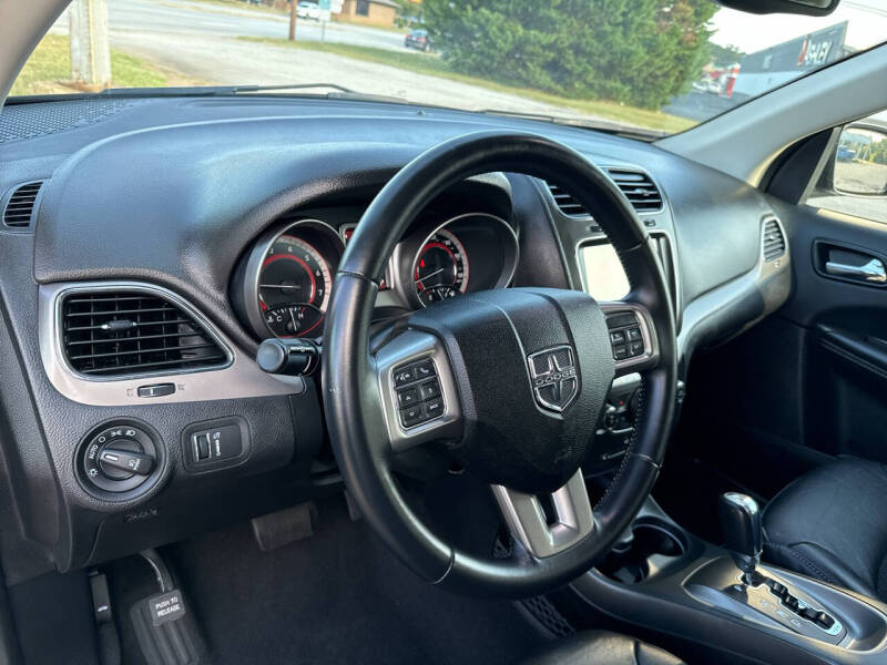 2018 Dodge Journey Crossroad