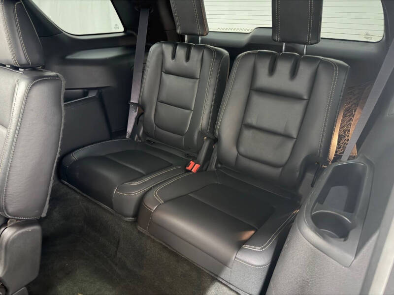 2015 Ford Explorer Sport