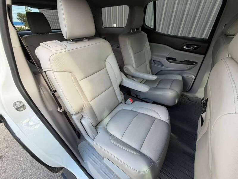 2017 GMC Acadia SLT-1