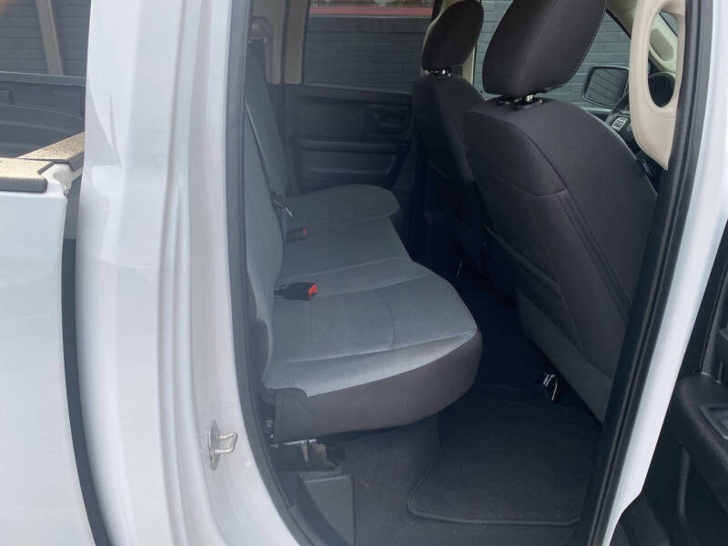 2023 RAM 1500 Classic Express