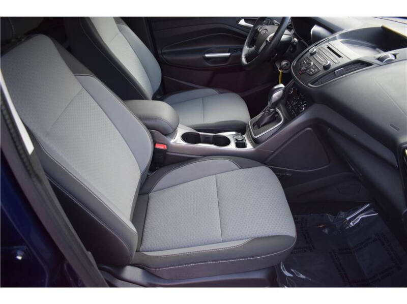 2017 Ford C-MAX Hybrid SE