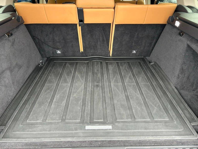 2020 Land Rover Range Rover Sport P525 HSE Dynamic