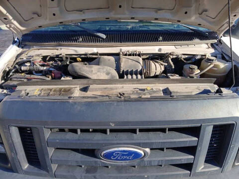 2014 Ford E-Series E-350 SD