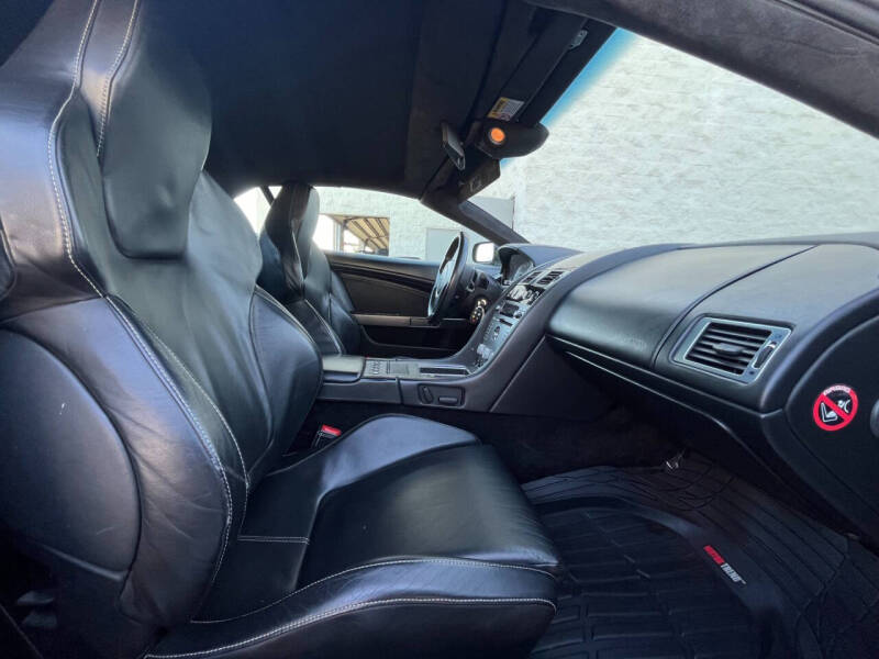 2006 Aston Martin DB9 Volante