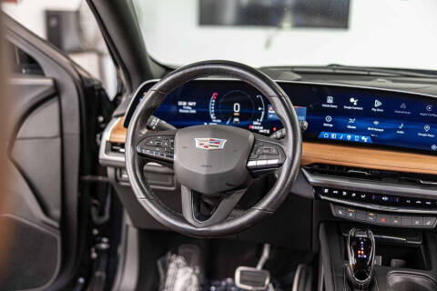 2024 Cadillac XT4 Sport