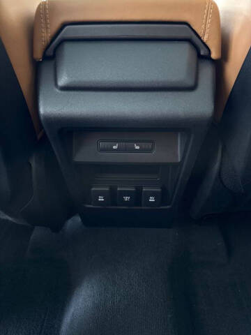 2018 Land Rover Discovery Sport HSE Luxury