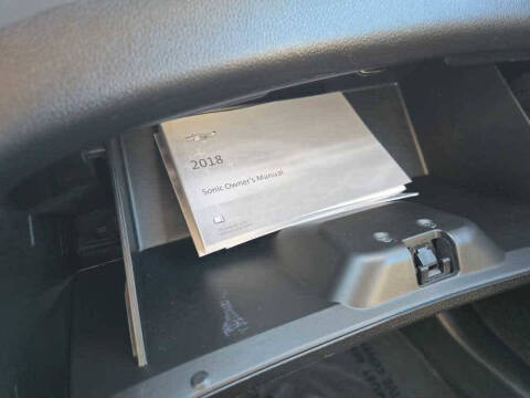 2018 Chevrolet Sonic LT Auto