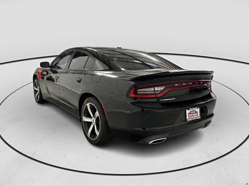 2017 Dodge Charger SE