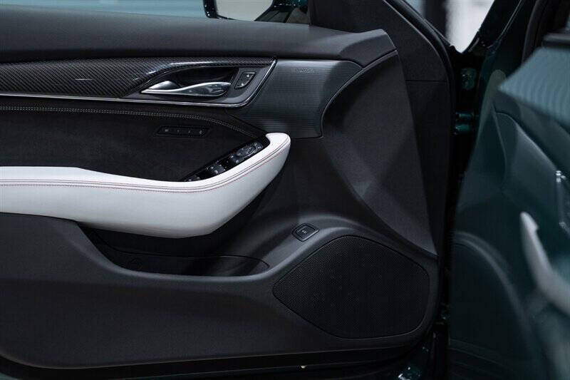 2025 Cadillac CT5-V Blackwing