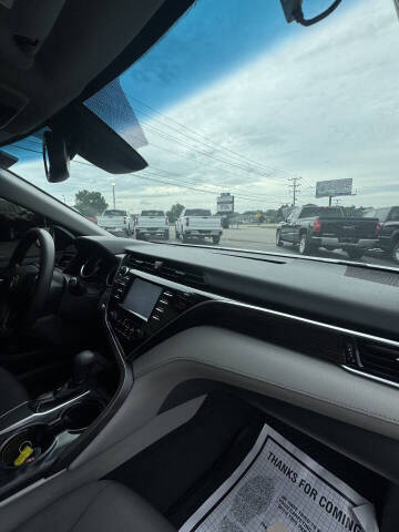 2018 Toyota Camry LE